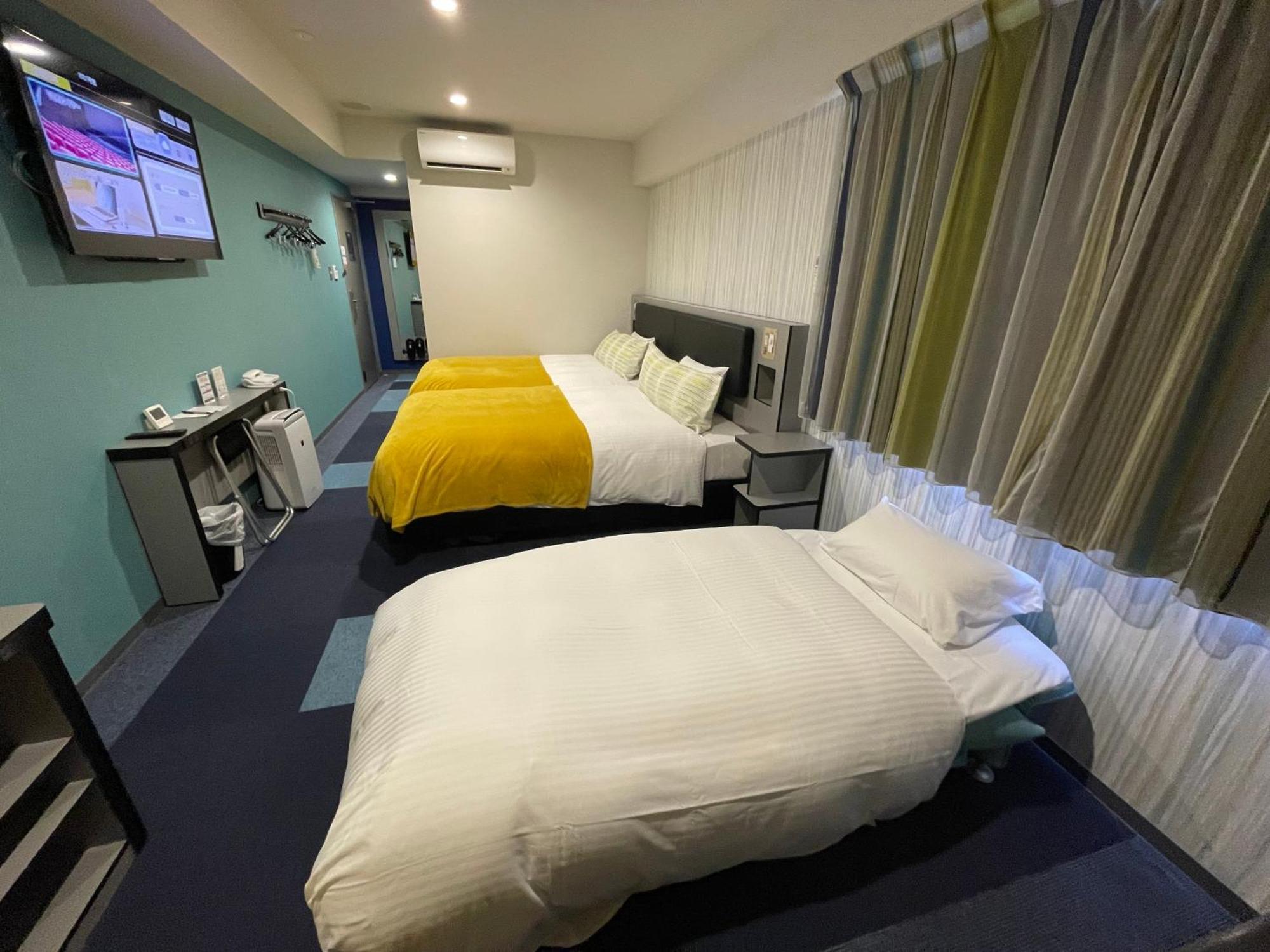 Rich Okinawa 3* Nago